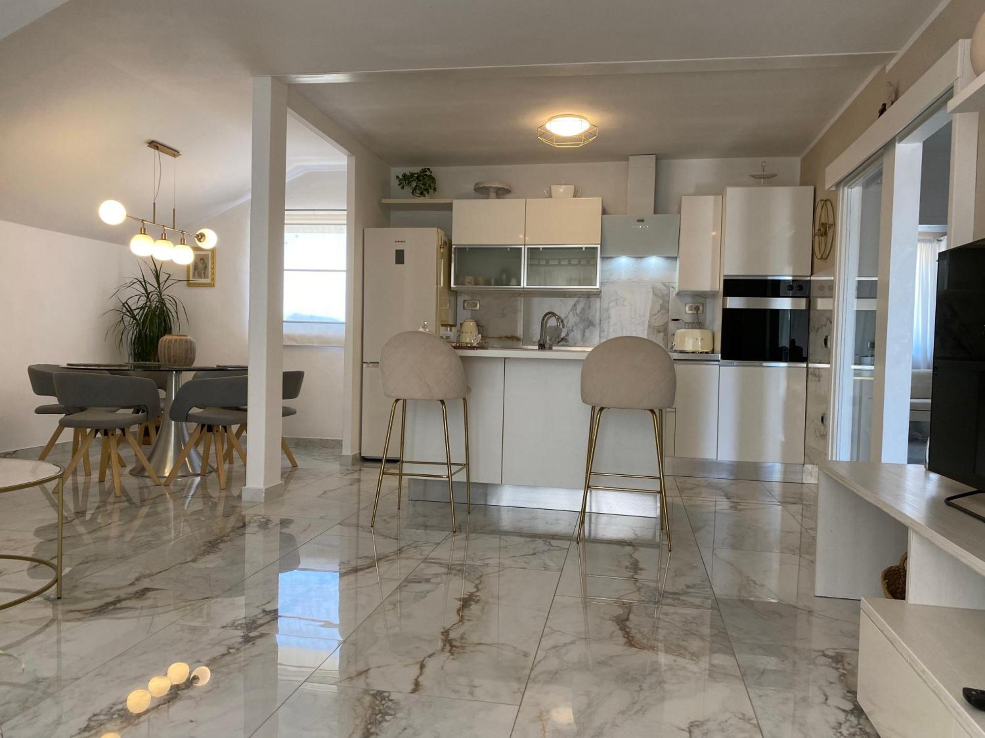 Apartman Bartol Betina  Bagian luar foto